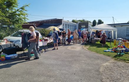 Brocante Rencontre et Loisirs