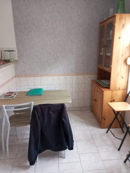 coin-repas-dans-la-cuisine