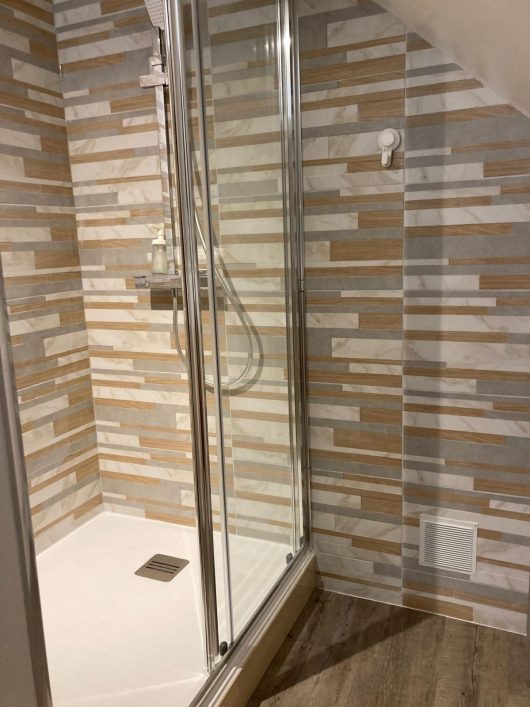 la-petite-auberge-sdb