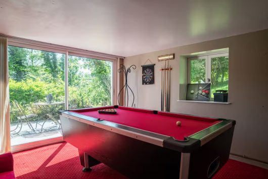 la-tour-preures-haut-pays-dopale-billard-2