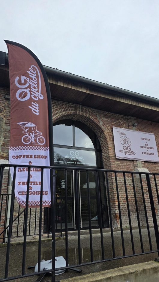 le-qg-du-cycliste-boutique-cafe-montreuil-sur-mer-le-qg-du-cycliste-11-1