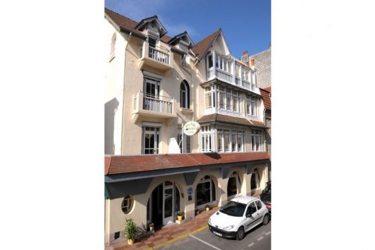 rivafacade-1280×850-800×535